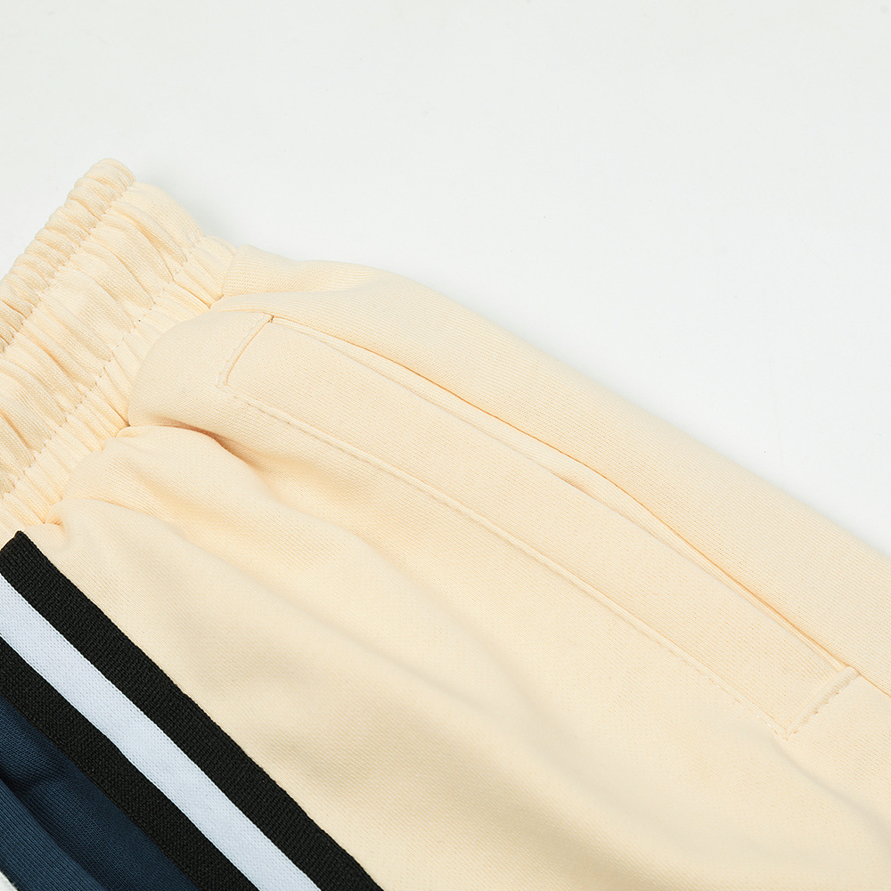 Collision Splicing Letter Embroidery Loose Shorts