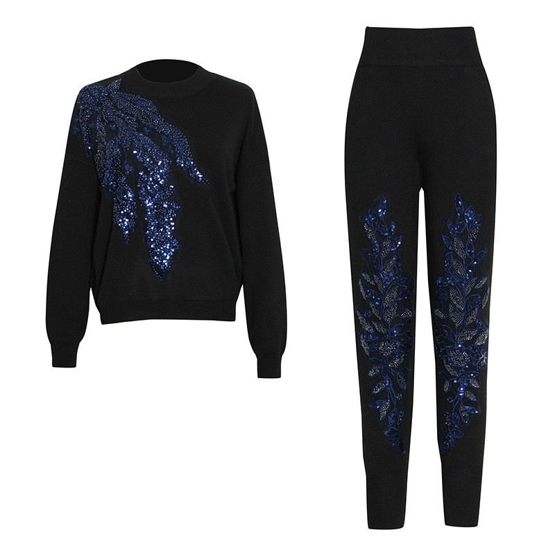 Round Neck Sweatshirt+ Sequin Pencil Pants