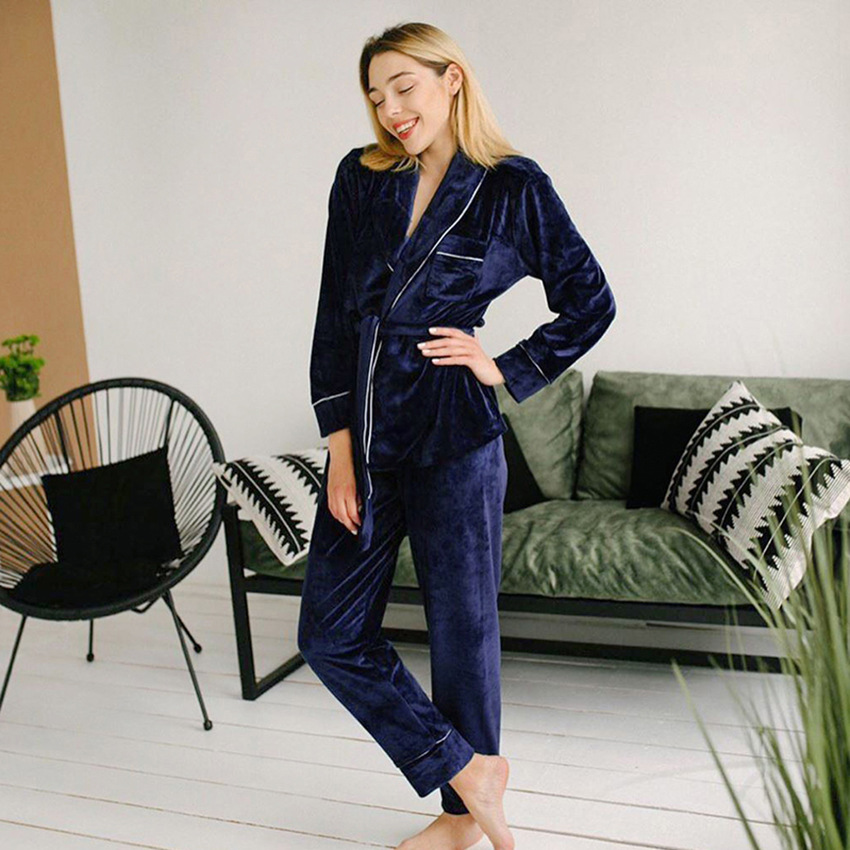 Cardigan Feather Satin Nightgown Loose