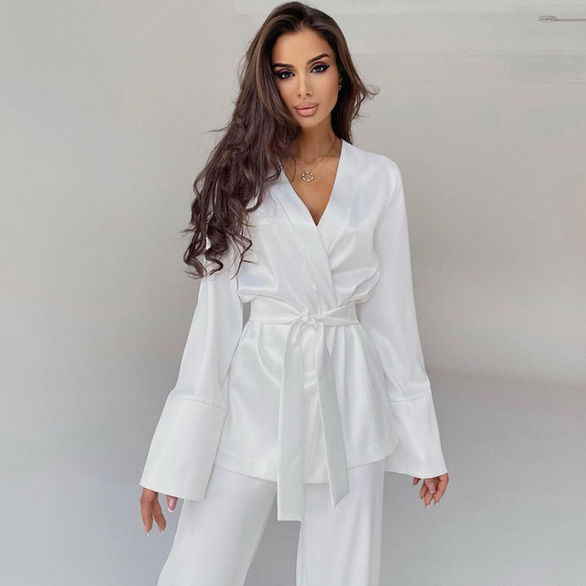 Icy Silk Comfortable Long-Sleeved Loose Pajama
