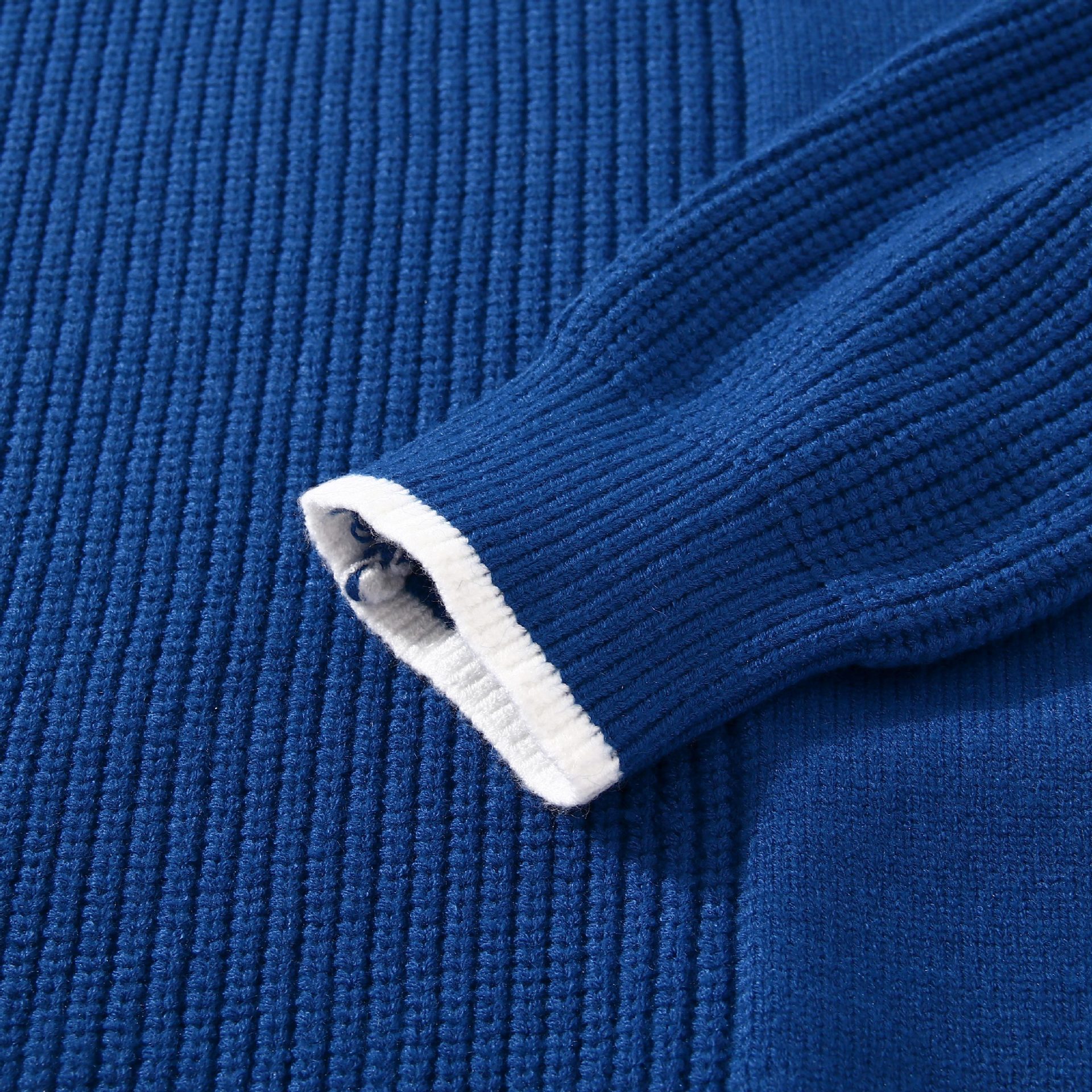 Asymmetrical Men'S Knitted Color-Blocking Sweater