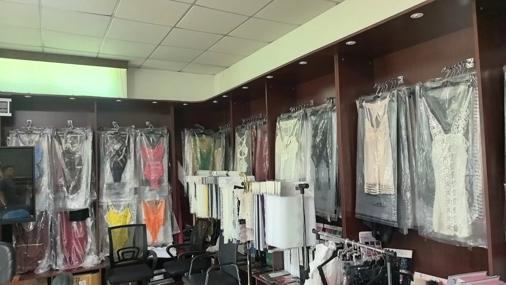 Your Trusted OEM & ODM Apparel Manufacturing Partner