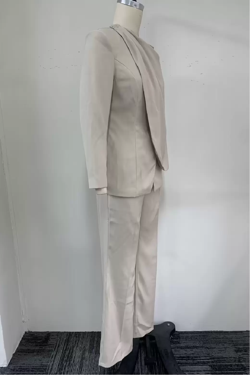 Women's Beige Draped Pleated Jacket Pant Suit - Asymmetric Shoulder Overlay Blazer Set