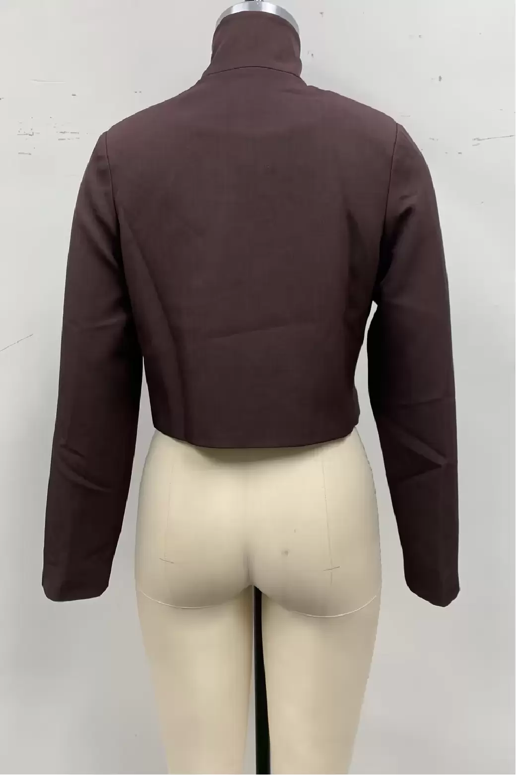 Women Burgundy Mandarin Collar Double Button Cropped Blazer Jacket Long Sleeve Flap Pockets Short Coat Chinese Style