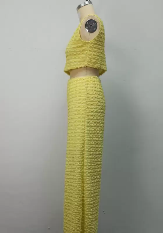 Yellow Textured Sleeveless Pants Set​