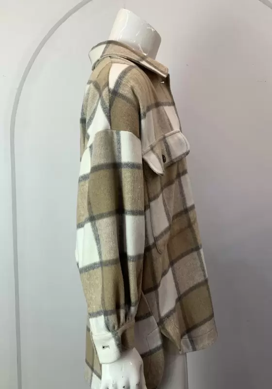 Plaid Button Front Shirt With Pockets