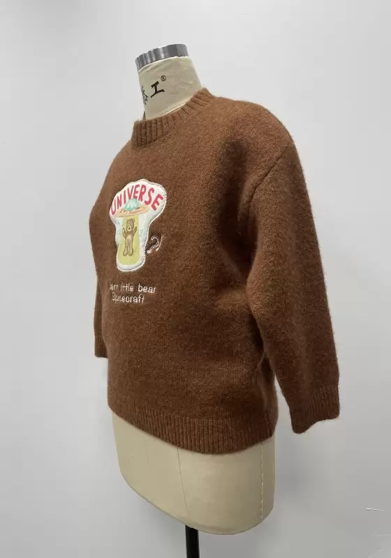Round Neck Knit Sweater