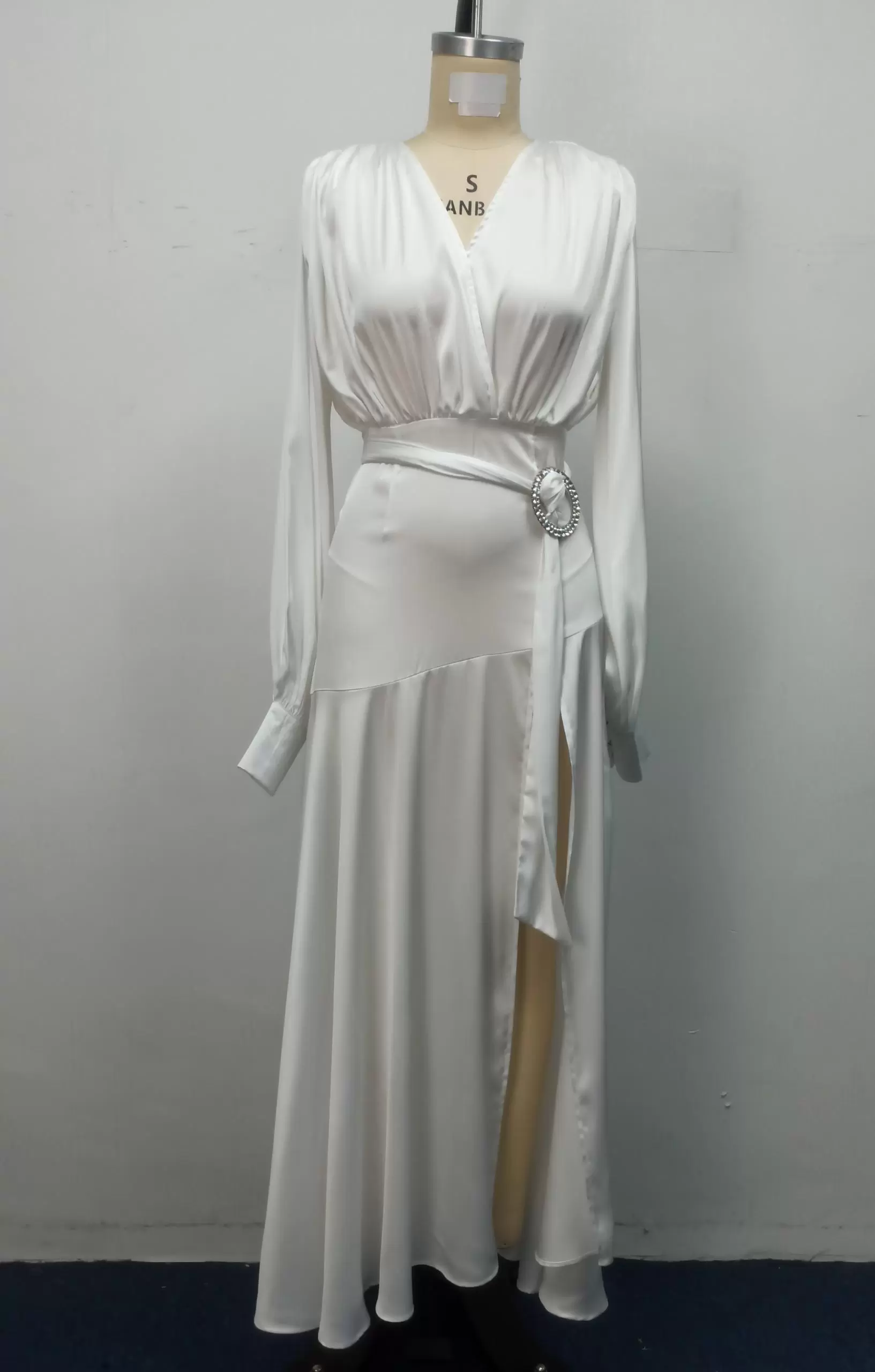V Neck Split Hem Maxi Dress