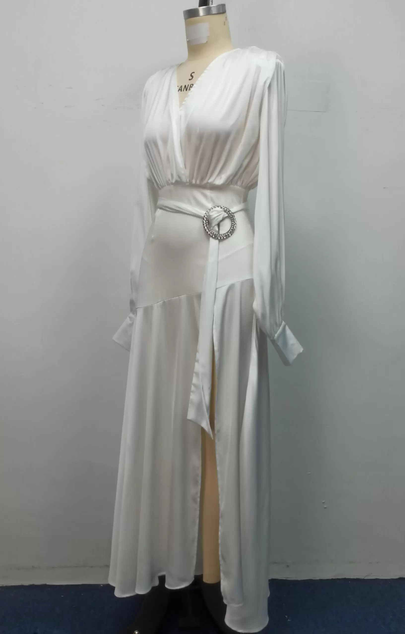 V Neck Split Hem Maxi Dress